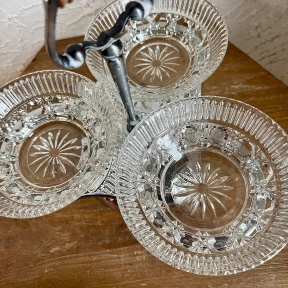 Indiana Glass Silver and Clear Glass Serving Dish - Picture 3 of 7
